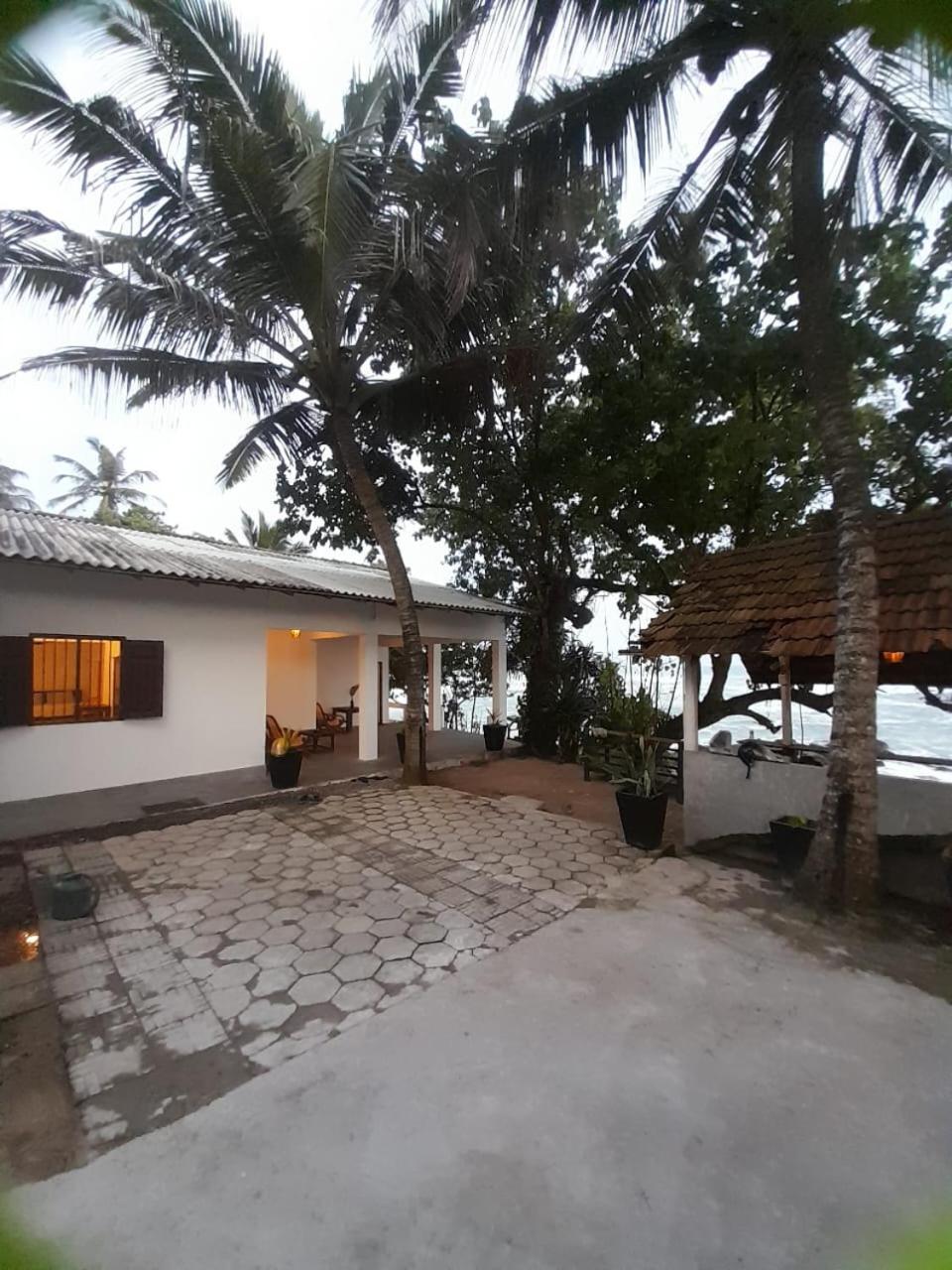 Sooriya Villa Talpe Ngoại thất bức ảnh