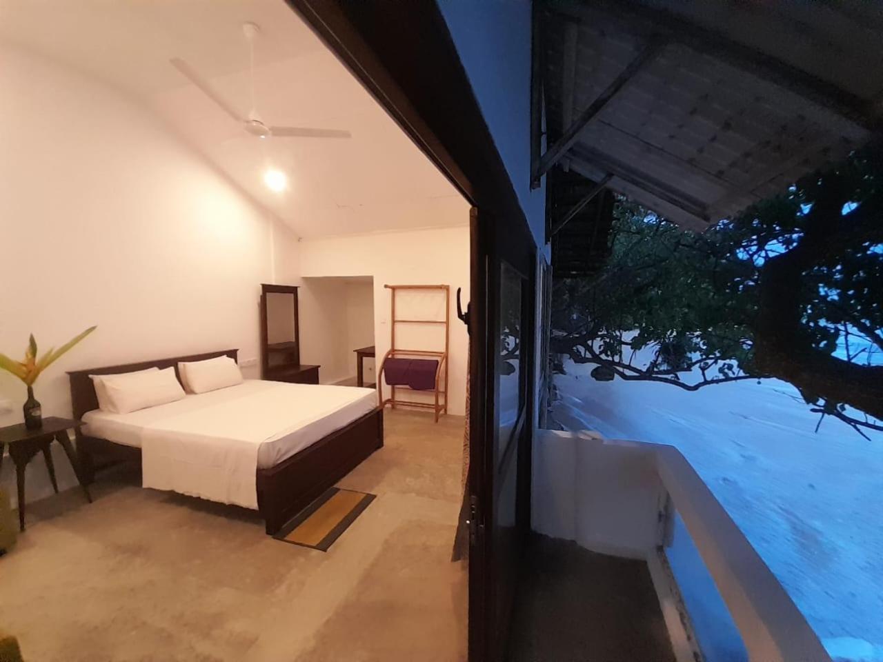 Sooriya Villa Talpe Ngoại thất bức ảnh